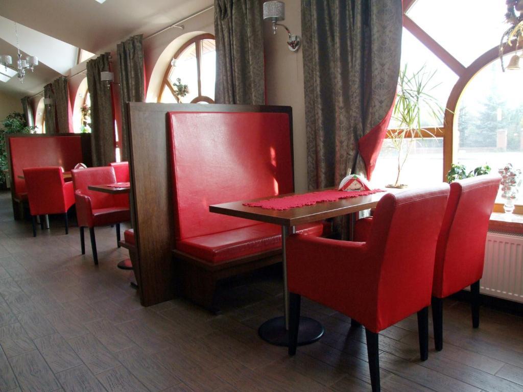 Motel Zacisze Lomza Ngoại thất bức ảnh