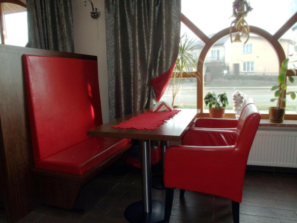 Motel Zacisze Lomza Ngoại thất bức ảnh